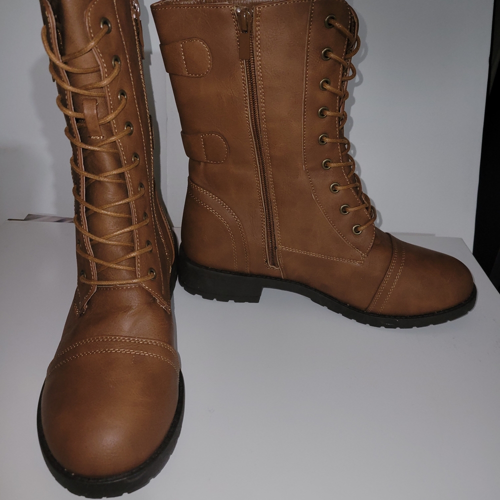 TOP Moda Tan Lace-Up Combat Boots